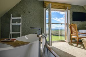 211001-Dunnet-Bay-Escapes-272